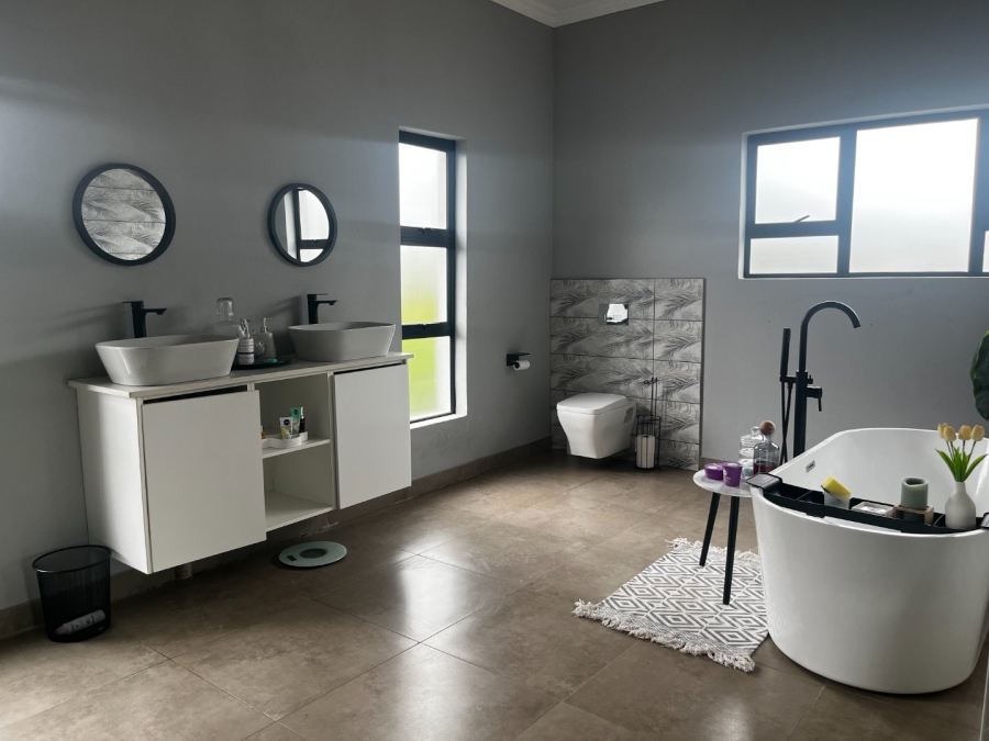 To Let 6 Bedroom Property for Rent in Seasons Lifestyle Estate North West